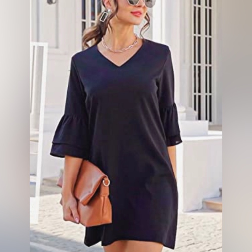 Adorable Black Lined Dress - Size Large - Perfect for almost any occasion! 👗🥰